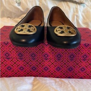 🖤🖤 Tory Burch 🤎🤎 Benton Black & Gold Ballet Ballet Flats